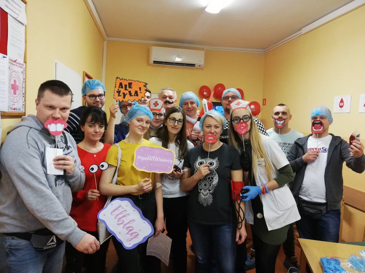 Zatrzęsienie dawców krwi [ZDJĘCIA]