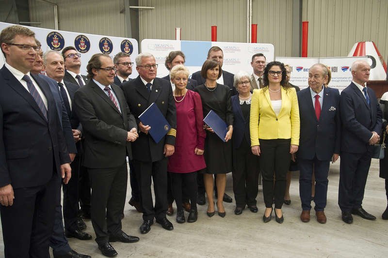 Umowa na przekop Mierzei Wiślanej podpisana [ZDJĘCIA]
