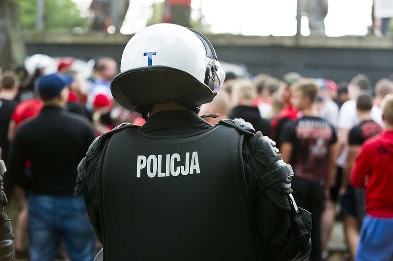 Zamach terrorystyczny na Urząd Gminy w Rychlikach [ZDJĘCIA]