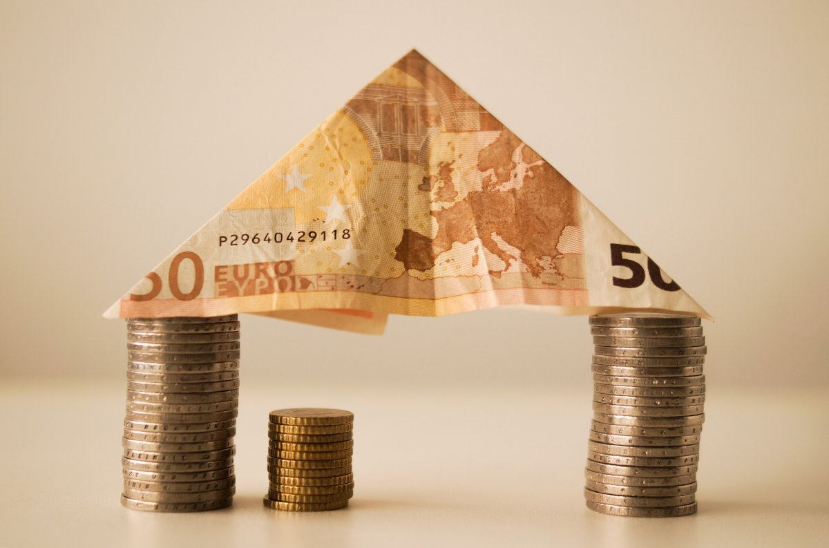 Kredyt hipoteczny do 300 000 zł – w którym banku najtaniej?