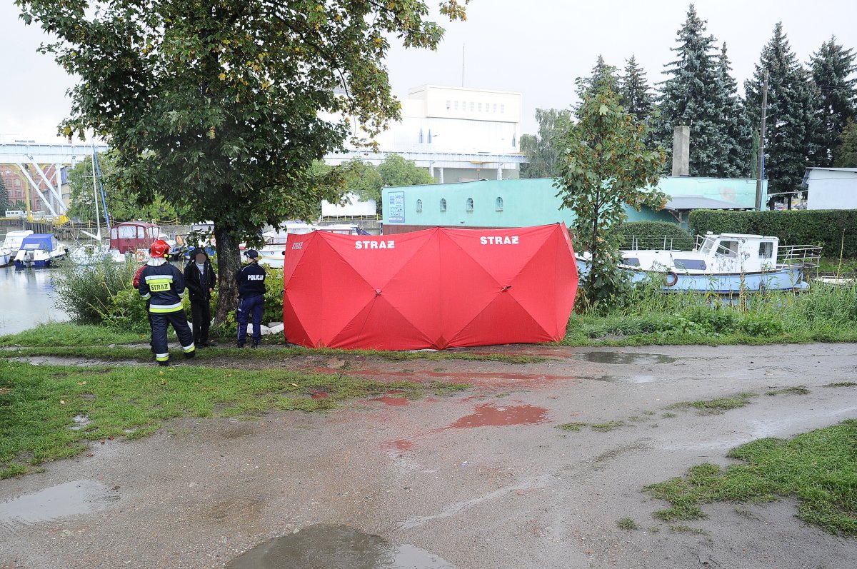 Z wody wyciągnięto ciało. Mężczyzna miał około 60 lat