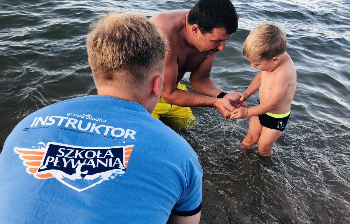 Wakacyjna nauka pływania dla najmłodszych
