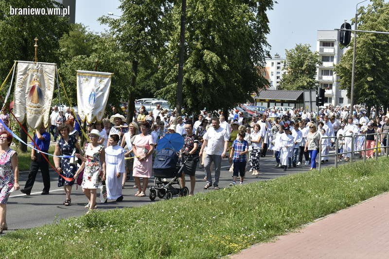 Boże Ciało - podczas procesji demonstrowali swoją wiarę [GALERIA]