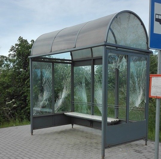Wandale hulają, mieszkańcy płacą