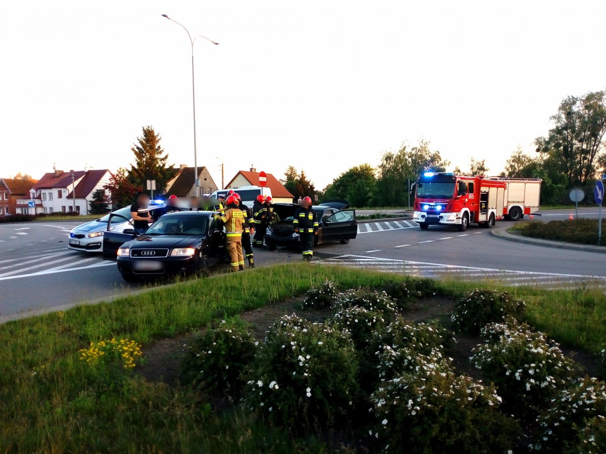 Zderzenie osobówek, sprawca się zagadał [Zdjęcia]