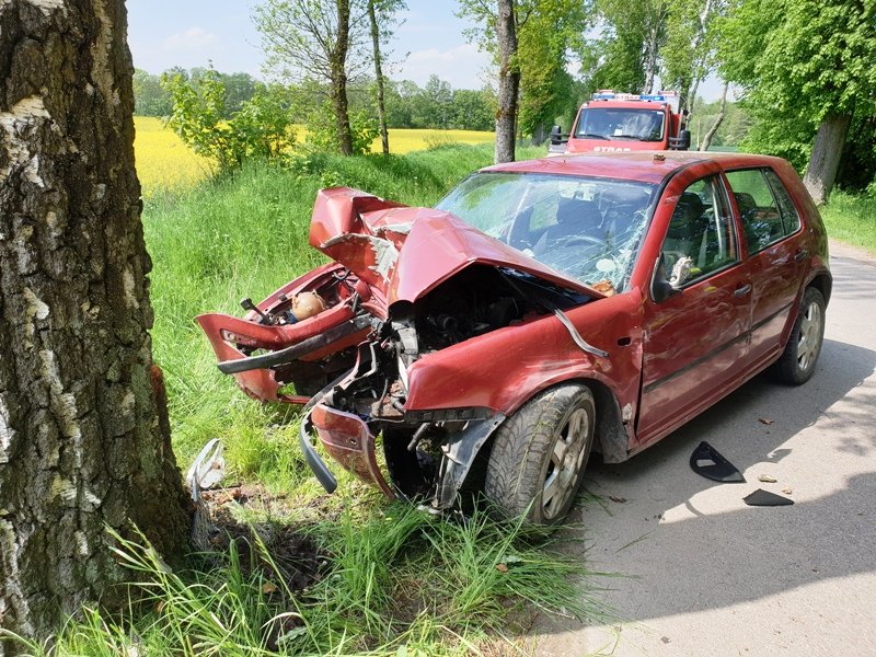 W Lubnowie zderzyły się dwa pojazdy [Zdjęcia]