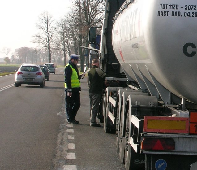 Dziś na drogach policyjne działania „Truck i Bus”
