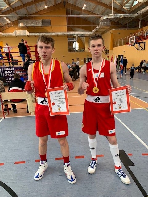 Zawodnicy KSW Tygrys Elbląg na najwyższym podium 