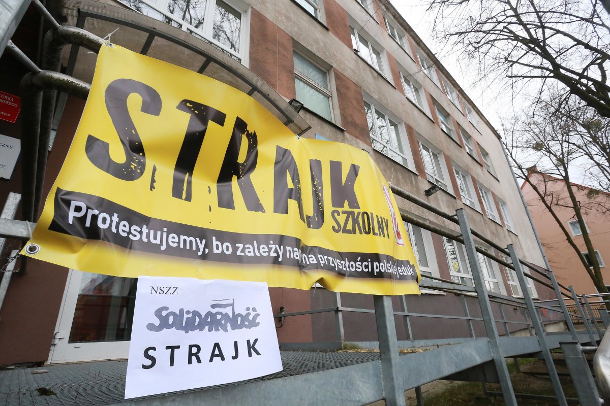 Strajk nauczycieli zawieszony. To decyzja ZNP