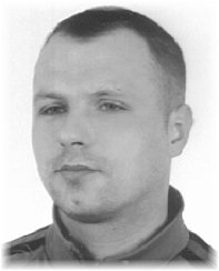 Policja szuka tego mężczyzny listem gończym