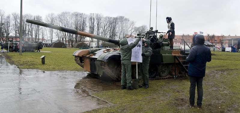 Żołnierze zaprosili na wojskowy piknik. Tak świętowaliśmy rocznicę wstąpienia Polski do NATO [zdjęcia]