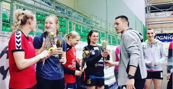 Olimpijczycy zaskoczyli zawodniczki Startu Elbląg [film]