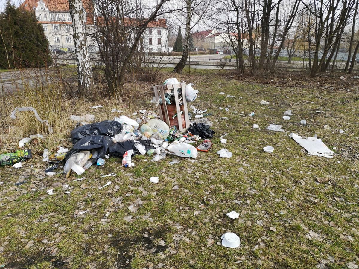 Wędkarze na Wyspie Spichrzów. Efekt: zebrali około 600 kg śmieci