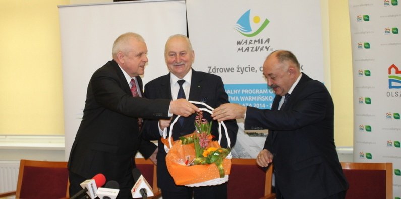 Pasłęk z dofinansowaniem do remontu murów obronnych [zdjęcia]