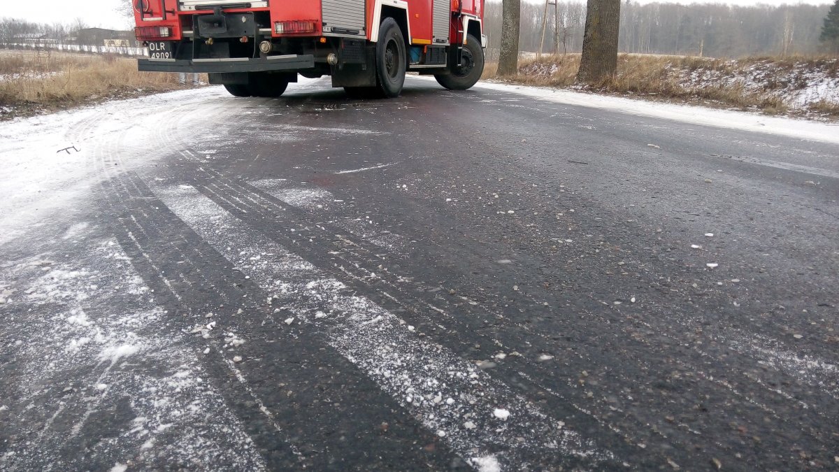 Mróz i śliskie drogi. Taki będzie ten weekend 