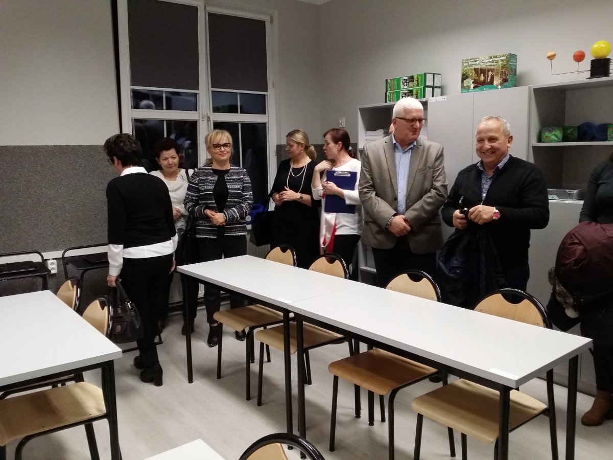 Nowe pracownie w szkole w Żurawcu otwarte [zdjęcia]