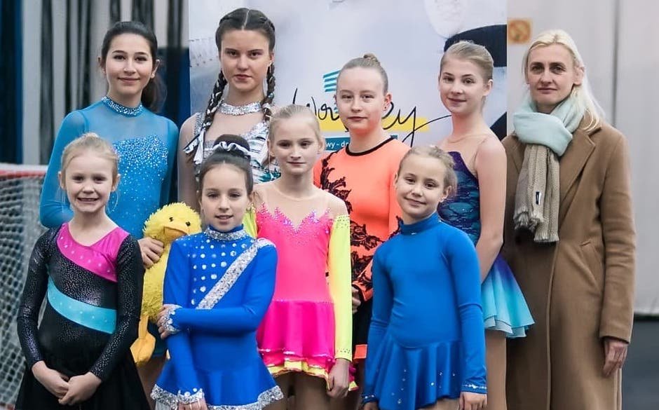 Łyżwiarze UKS Szóstka na 
