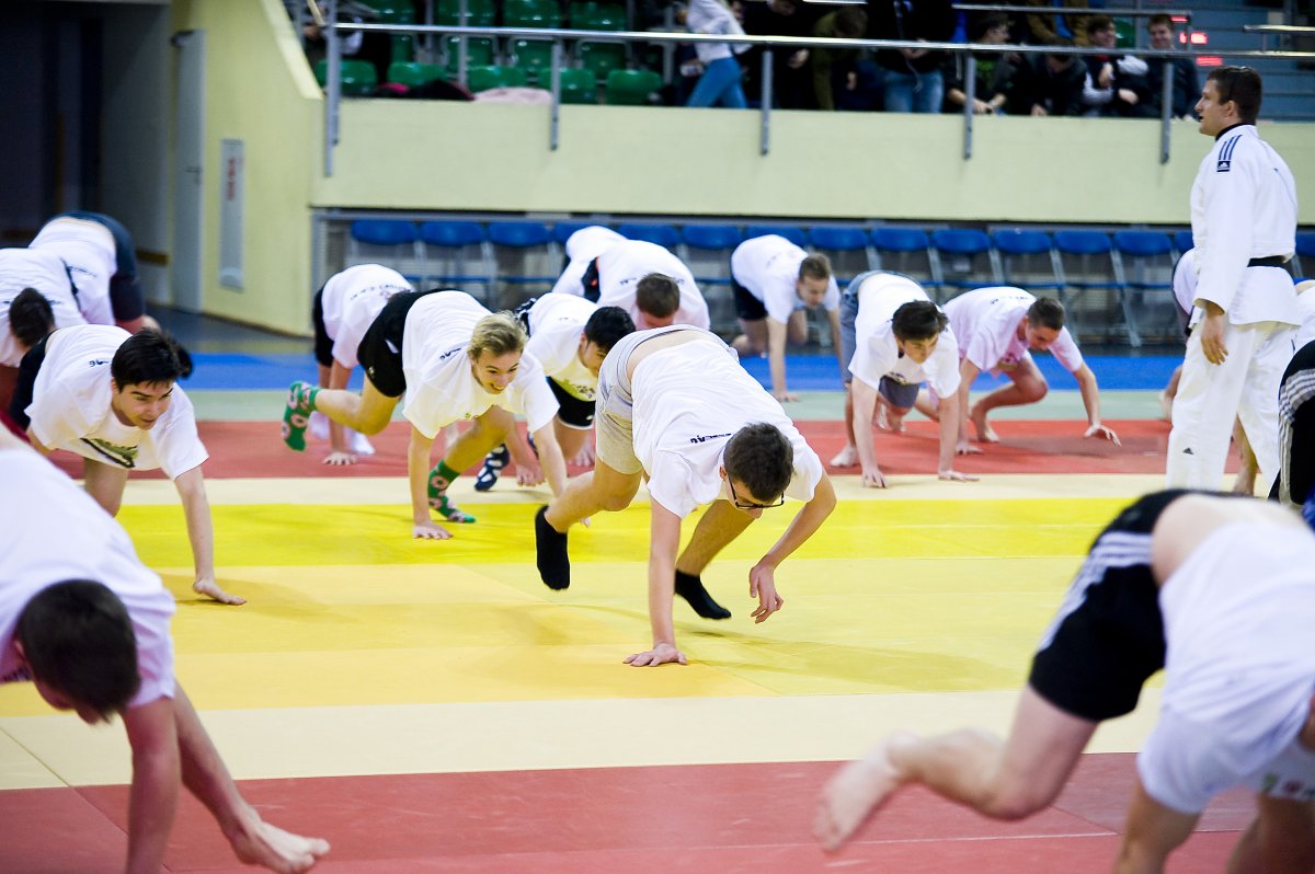Nie ma dzieci leniwych... Cenna lekcja z olimpijczykiem w Elblągu [zdjęcia]