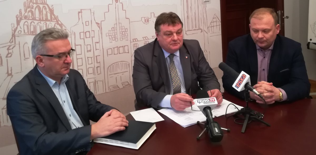 Podwyżki cen śmieci i prądu. Tak zapowiada się początek roku w Elblągu
