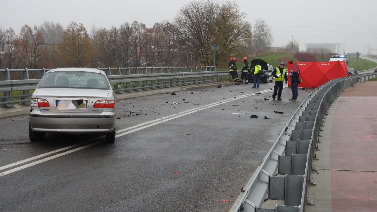 Poszukiwani świadkowie śmiertelnego wypadku przy al. Jana Pawła