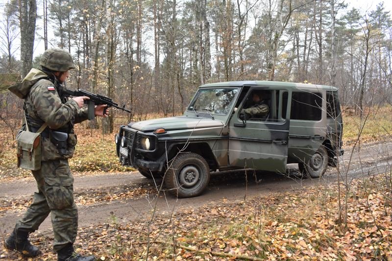 Żołnierze z Elbląga ćwiczyli na poligonie [zdjęcia]
