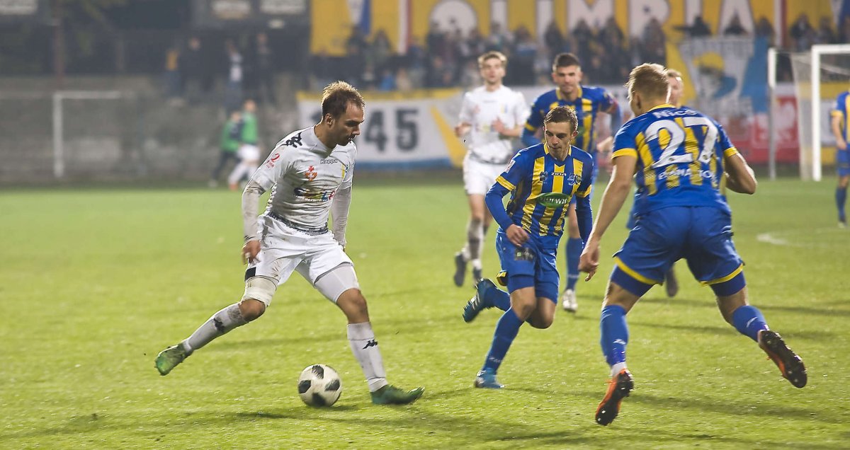 Olimpia gra w sobotę z liderem z Łodzi. Kto wygra? [sonda]