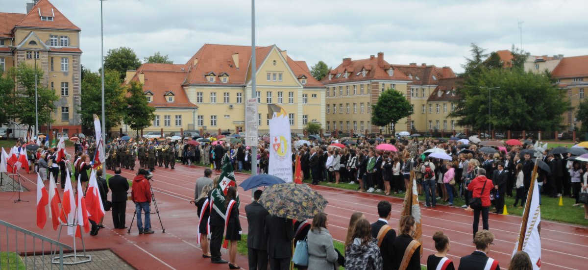 Była szkoła, będą mieszkania. ETBS przejmie budynek po III LO
