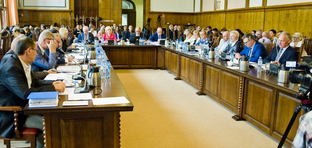 To historyczne zdjęcia. To była ostatnia taka sesja tej Rady Miejskiej
