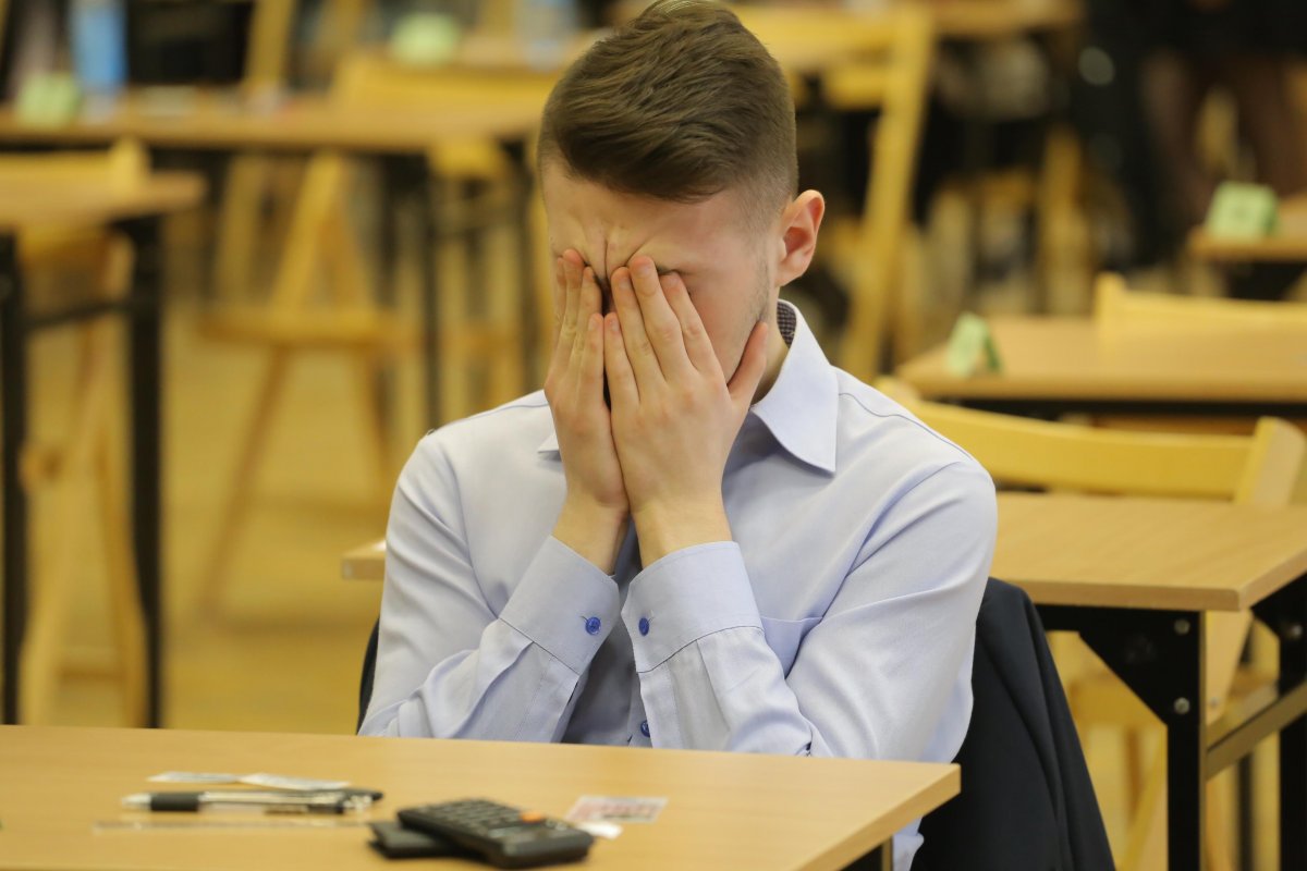 Matura poprawkowa w Elblągu. Większość zmaga się z matematyką