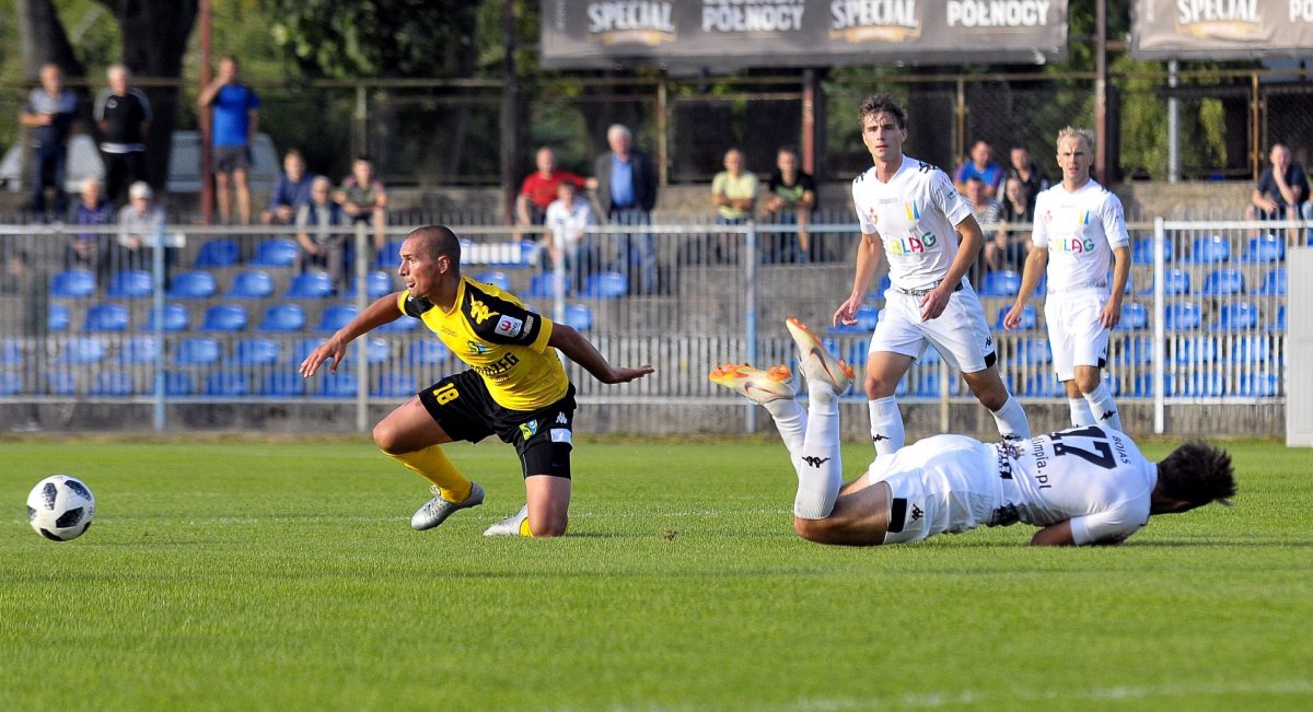 Olimpia przegrała z Siarką 0:2. Niewiele pokazała ciekawego [zdjęcia]