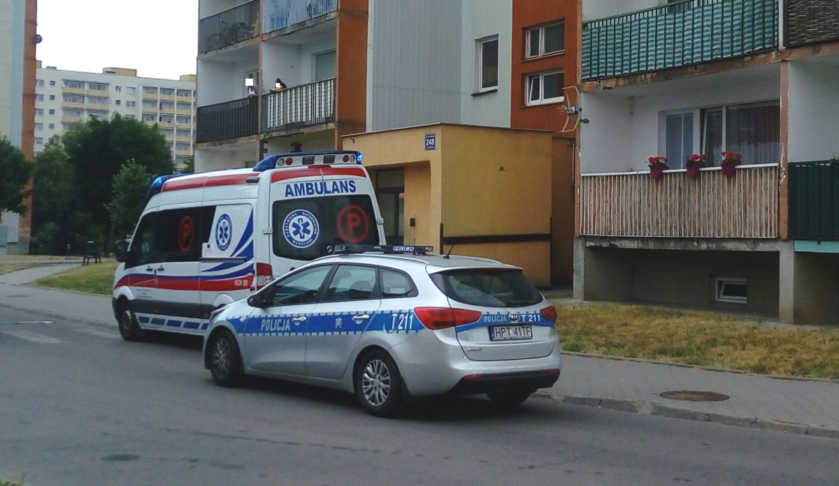 Tragedia na Robotniczej. Ciało 66-latka odnalezione w mieszkaniu