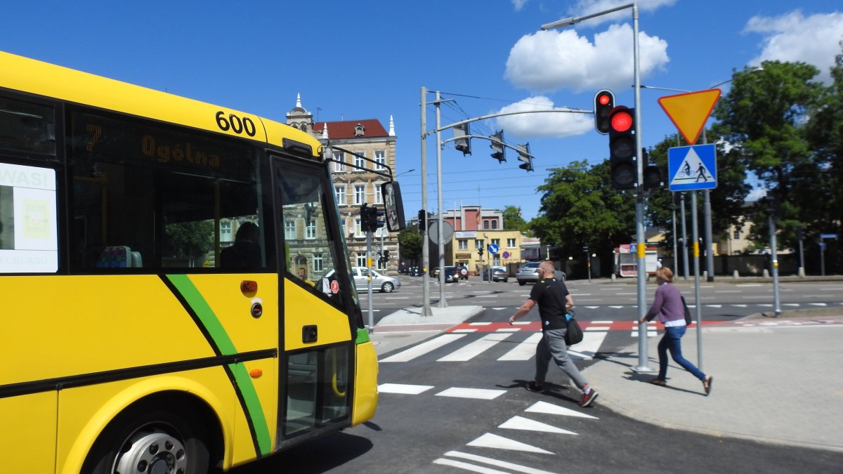 Skrzyżowanie Grunwaldzkiej i Mickiewicza już otwarte po przebudowie