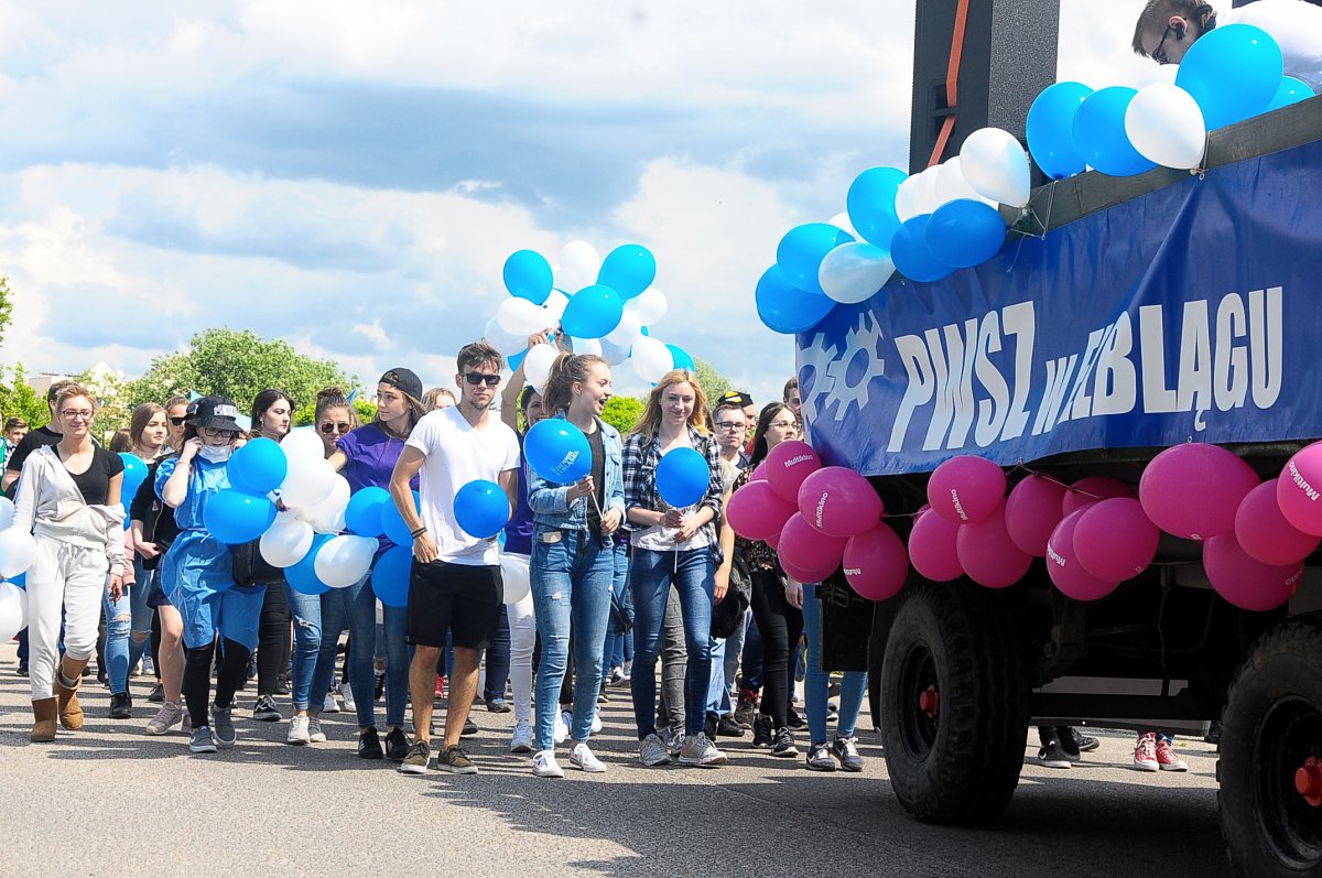 Turbinalia 2018. Studenci przeszli przez miasto [zdjęcia]