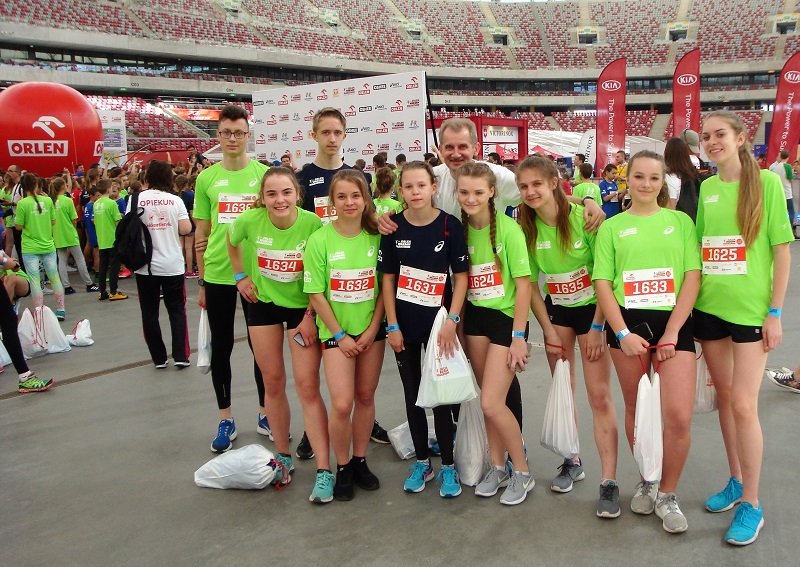 Młodzi elblążanie ścigali się na Stadionie Narodowym [zdjęcia]