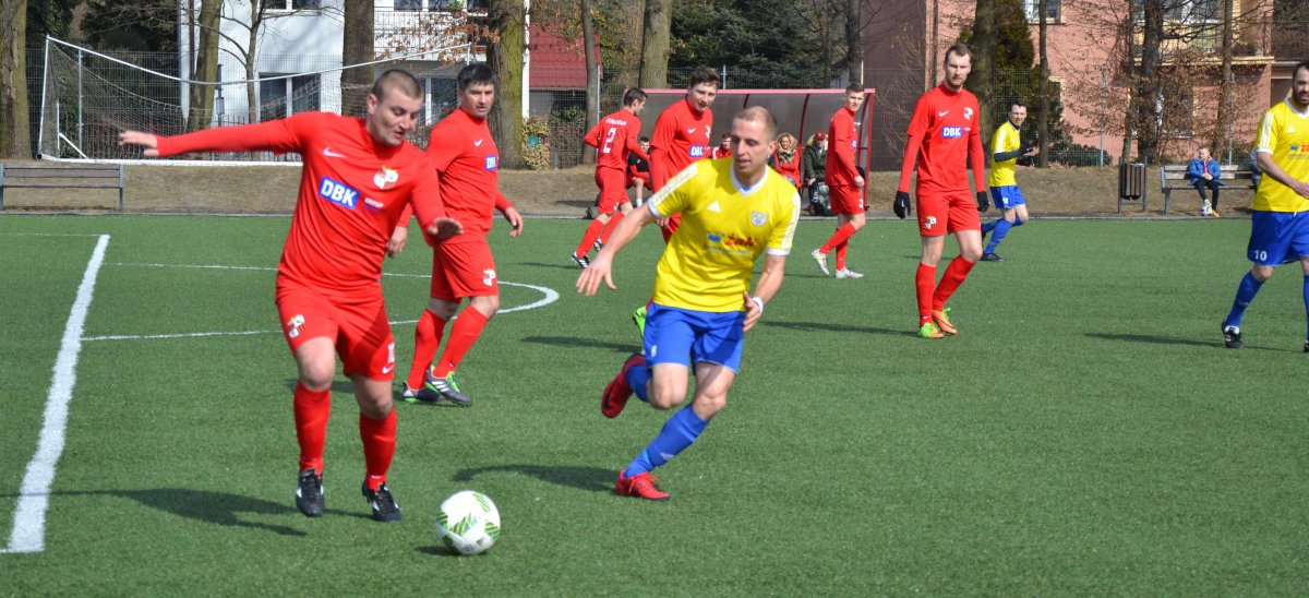 Dąb znowu zwycięski, Polonia tym razem bez punktów [okręgówka, wyniki 18. kolejki]