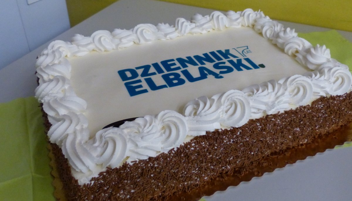Od 17 lat z Wami! Słodki prezent od Raszczyka