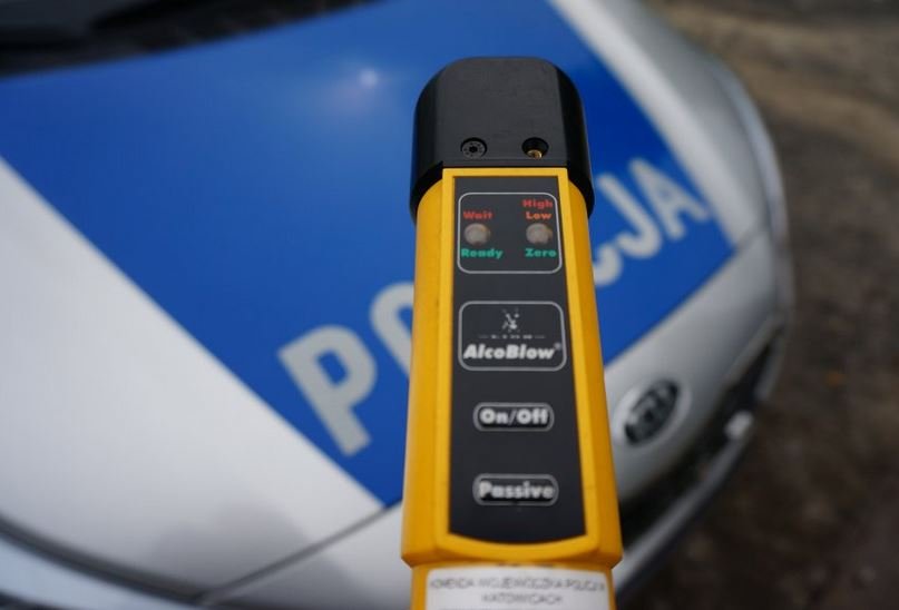 Pijany kierowca autobusu wiózł pasażerów do Warszawy