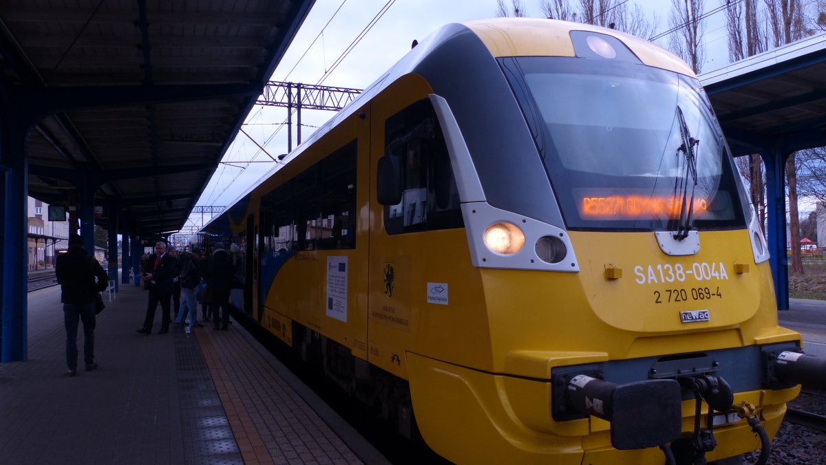 Pierwszy pociąg z Kaliningradu do Gdyni po czterech latach. Przejechał także przez Elbląg [zdjęcia]