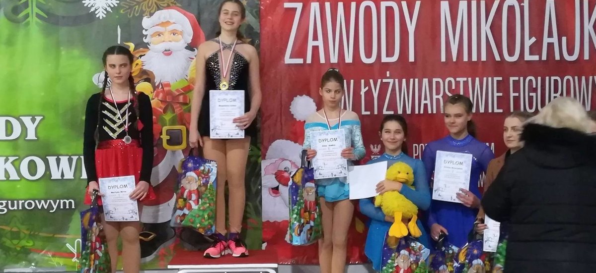 Udane starty elblążan na Zawodach Mikołajkowych w łyżwiarstwie figurowym
