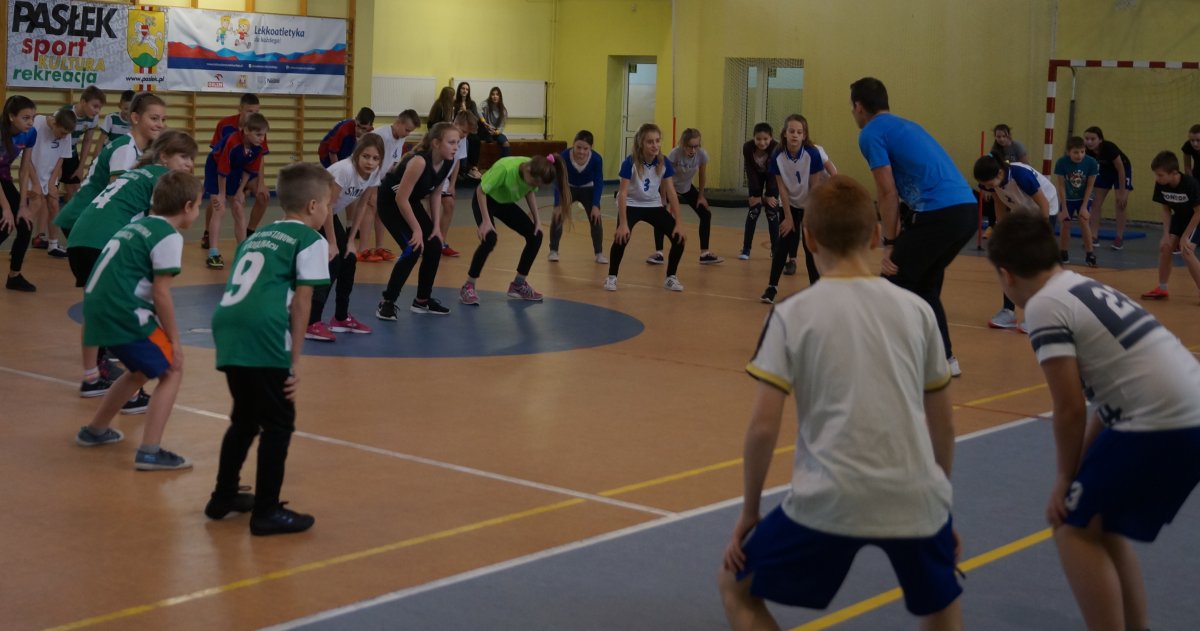 Lekkoatletyczne emocje w Pasłęku. Wiktoria i Maciek najlepsi [zdjęcia]