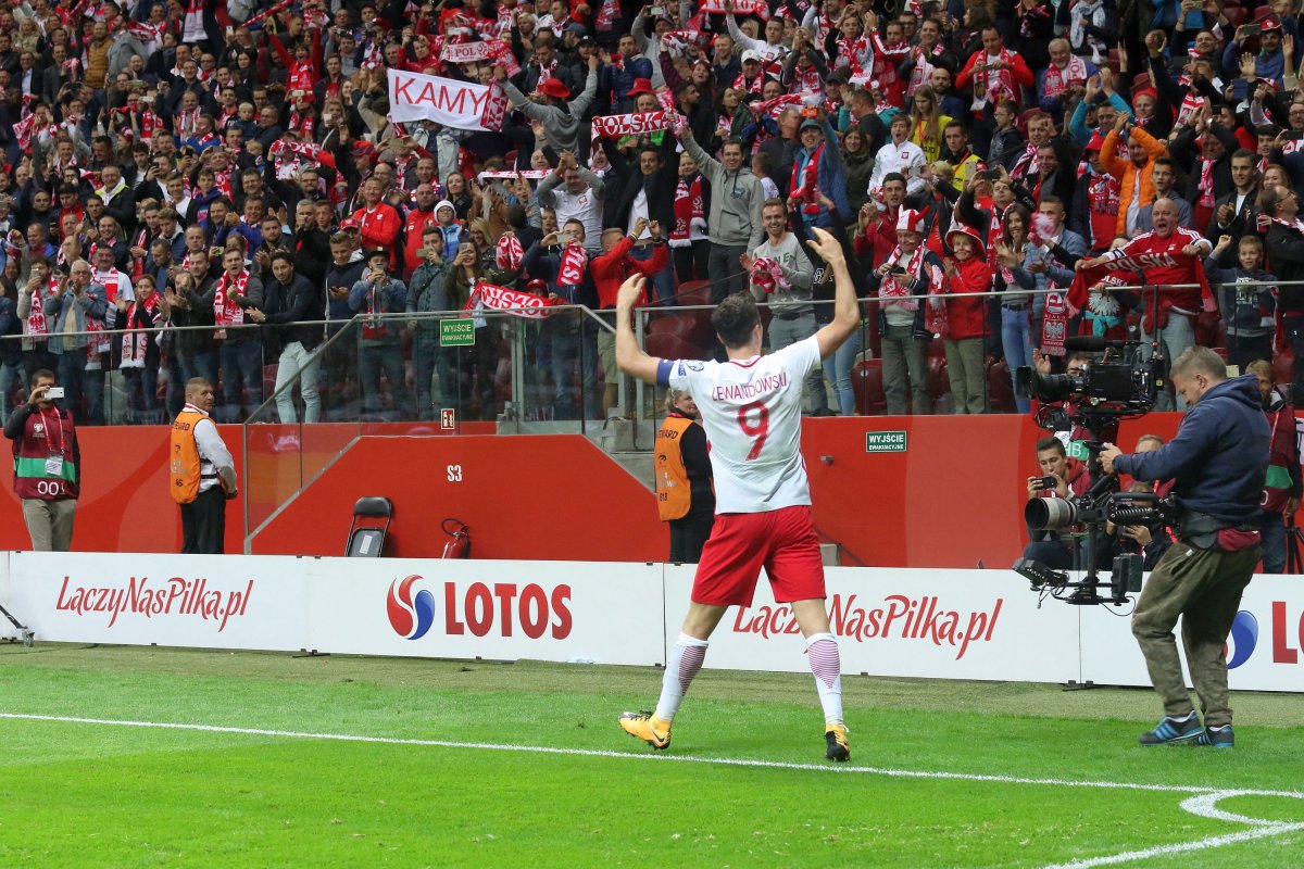 Chce sprzedać działkę, ale tylko... Robertowi Lewandowskiemu. Nietypowe ogłoszenie w gazecie