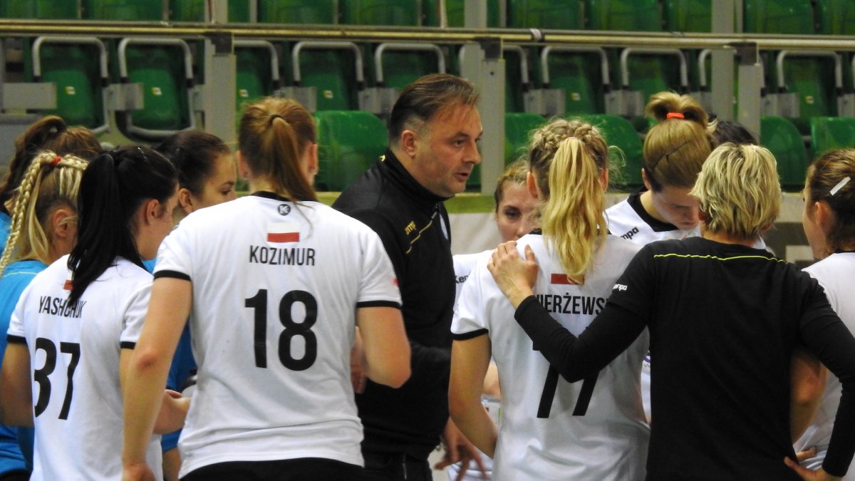 Kram Start bez problemów wygrał w Kielcach