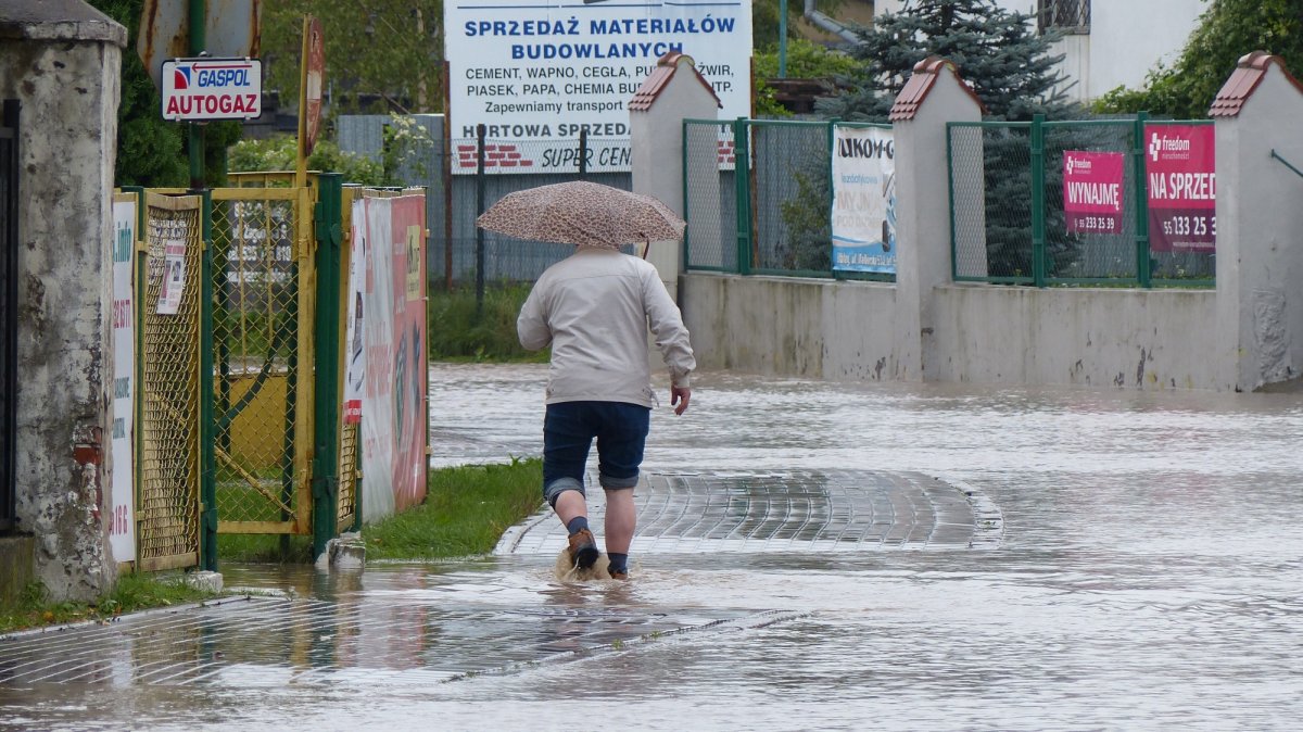 Straty po powodzi wstępnie oszacowano aż na 14 milionów złotych