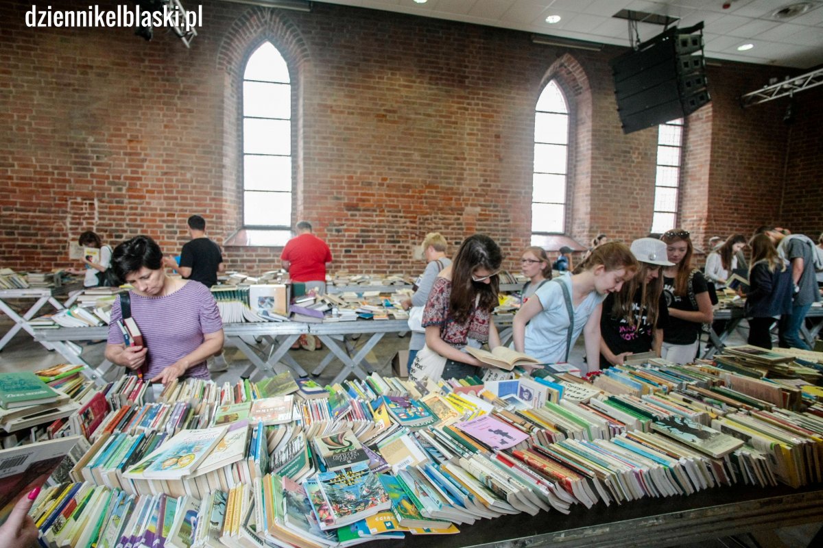 Wielki kiermasz książek i inne biblioteczne atrakcje