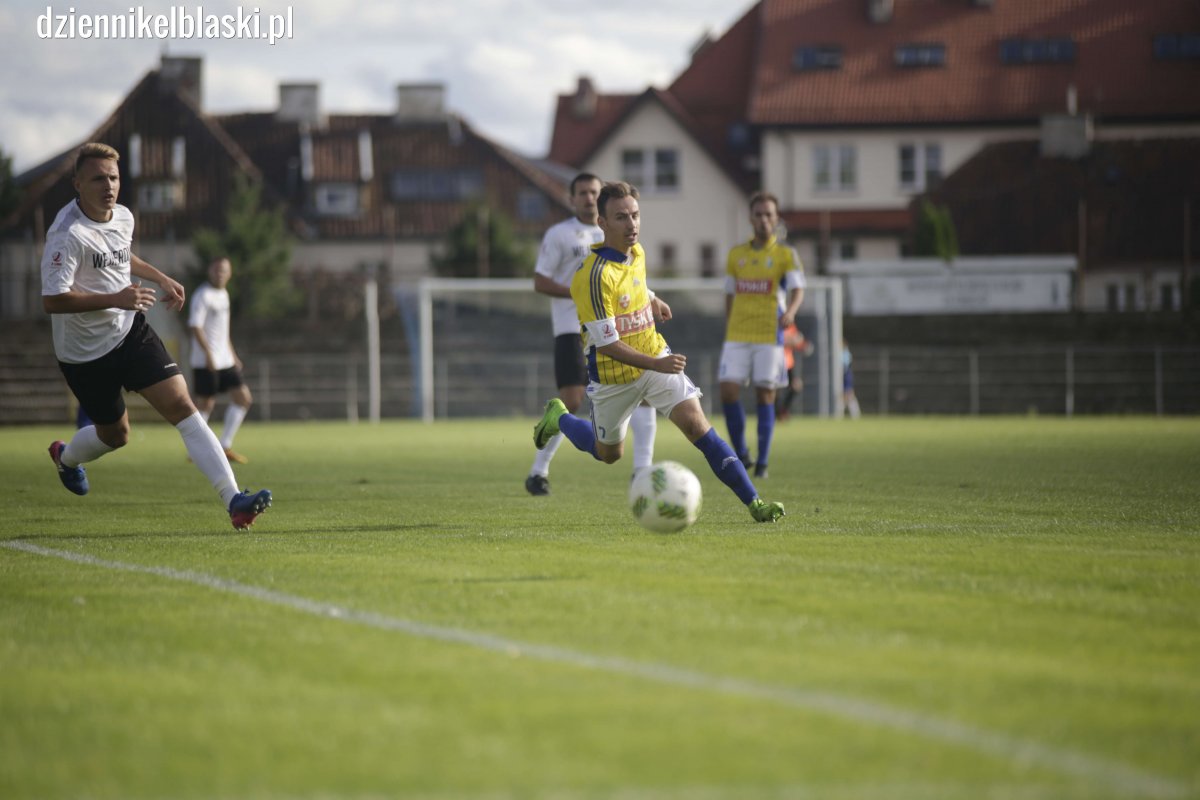 Fatalne błędy w obronie. Olimpia przegrała z Gryfem 1:3 [zdjęcia, film]