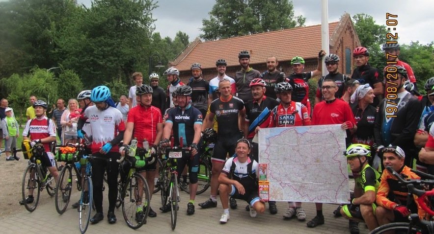 Elblążanin ściga się w morderczym maratonie rowerowym