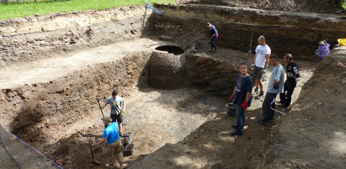 Co archeolodzy znaleźli przy zamku? 