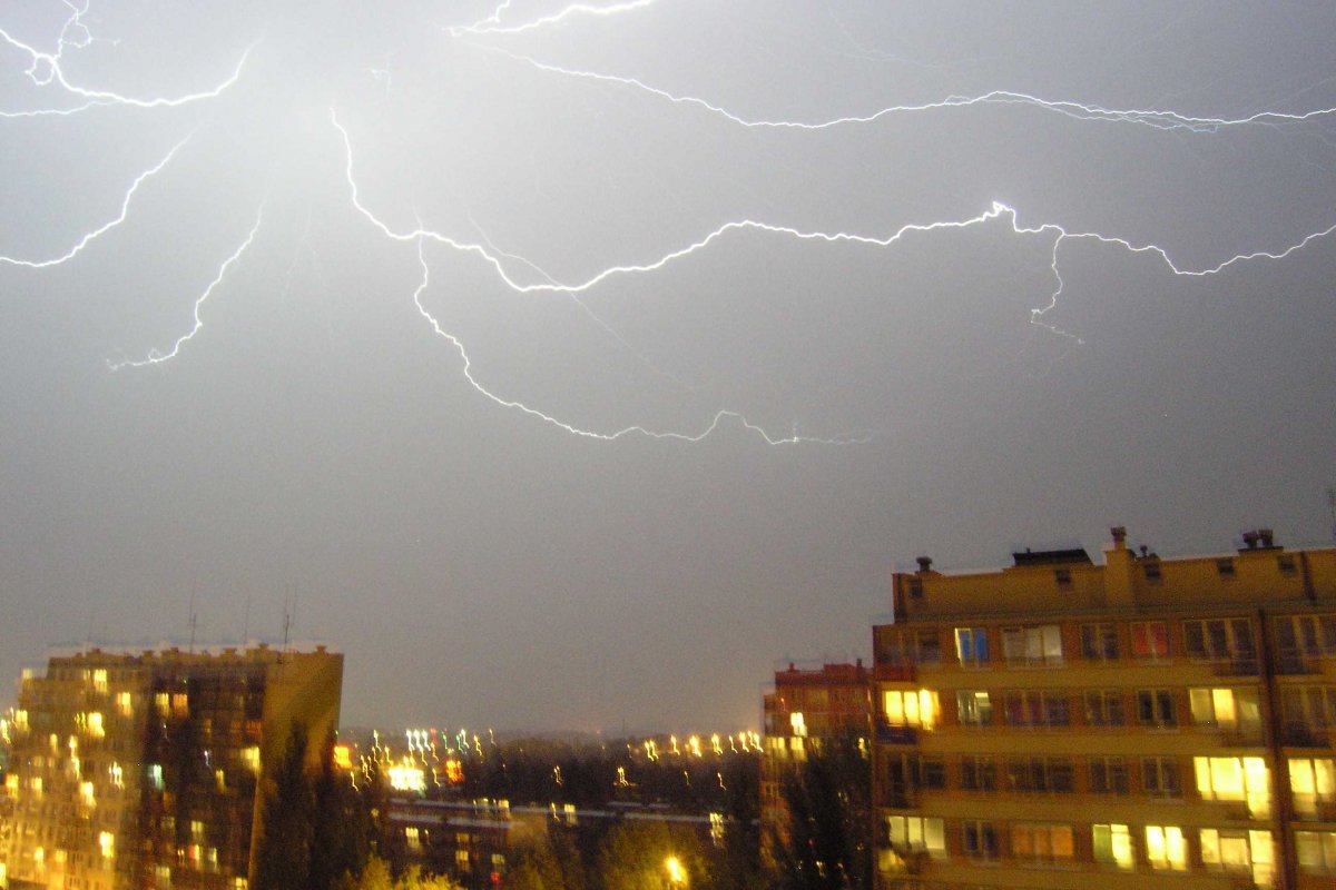 W Elblągu zagrzmi i będzie mocno padało