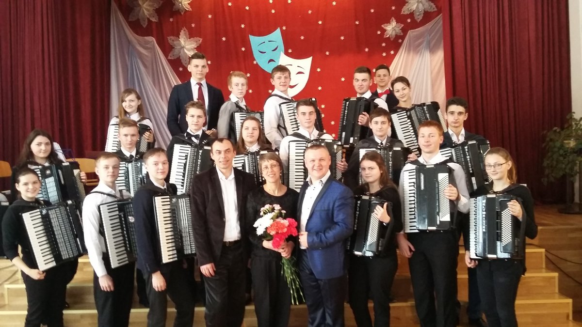 XX Letni Salon Muzyczny. Od Bacha do Offenbacha