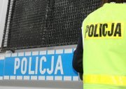 Zwrócili mu uwagę w sklepie, stał się agresywny. Potrzebna była interwencja policjantów